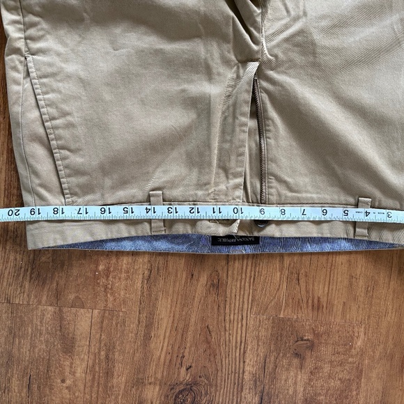 Banana Republic Tan Chino Khaki - Picture 2 of 7